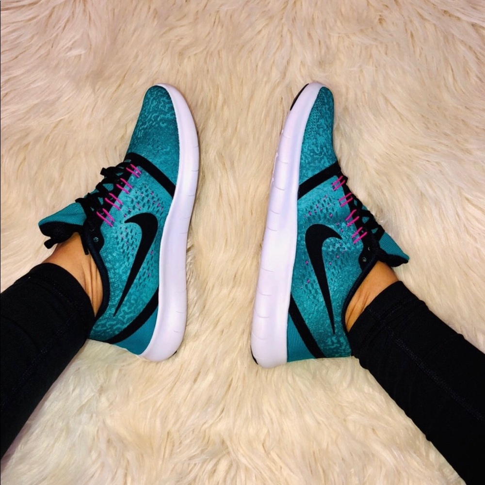 Nike Free RN new